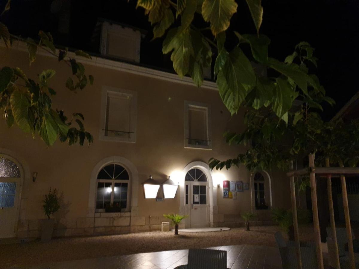 Hotel Restaurant Le Moulin De La Renne Adults Only Proche Zoo De Beauval Thésée Exterior foto